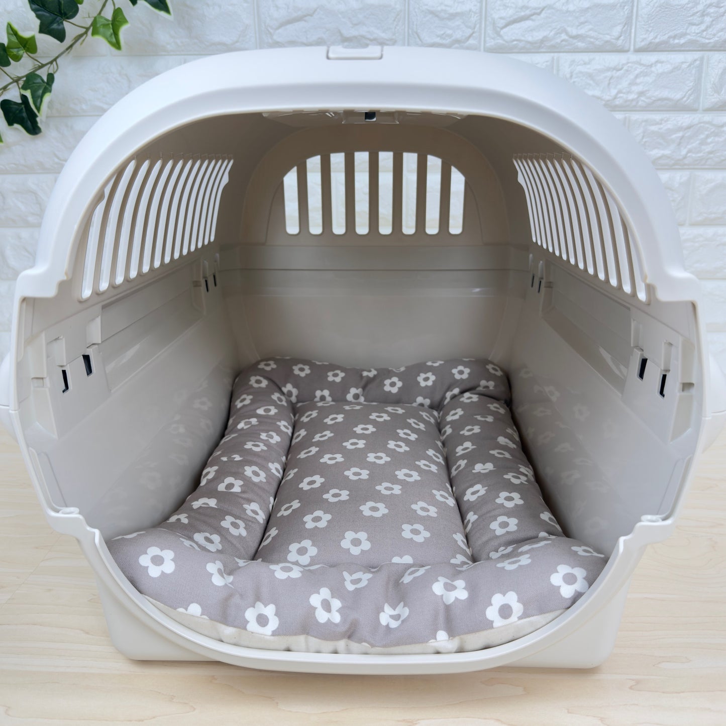 【送料無料】犬猫用 クレートマット Mサイズ|キャリー・おでかけにも便利