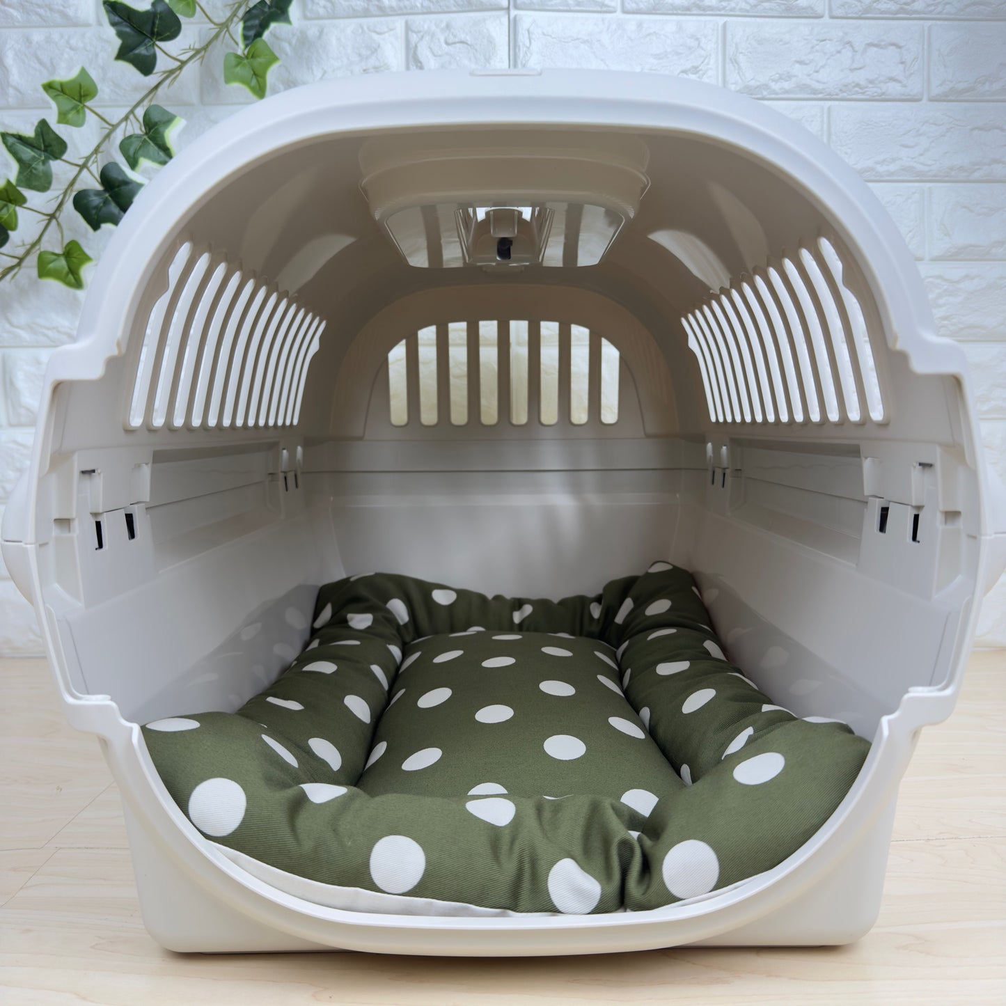 【送料無料】犬猫用 クレートマット Mサイズ｜キャリー・おでかけにも便利