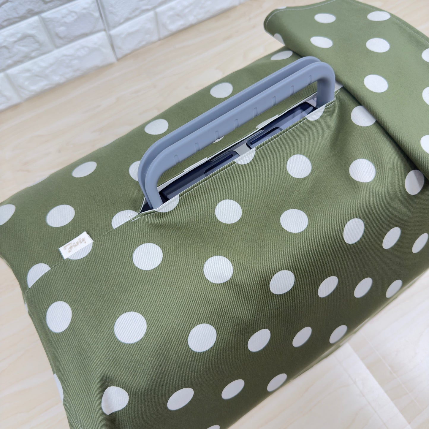 【送料無料】Sサイズ 犬猫用クレートカバー｜スポッとかぶせるやさしい目隠しカバー