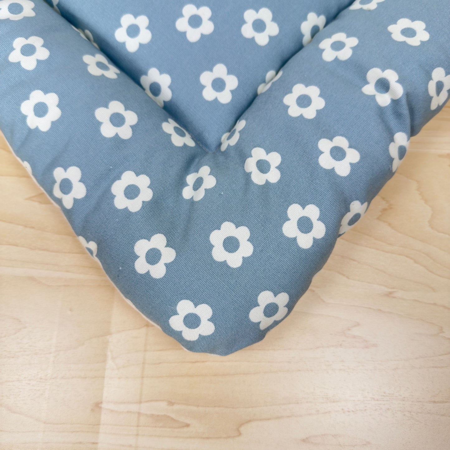 【送料無料】犬猫用 クレートマット Mサイズ｜キャリー・おでかけにも便利